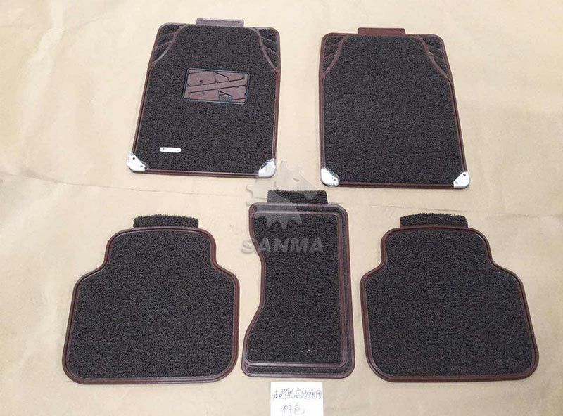 Easy to Clean 3D Eco-friendly Universal Car Floor Mat